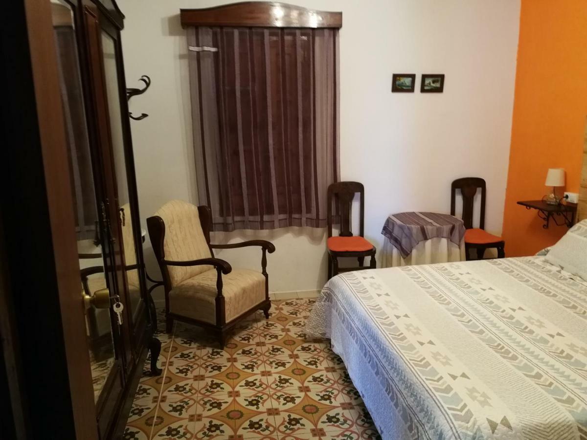 Casa Rural L'Avia Tica Guest House Benissuera ภายนอก รูปภาพ